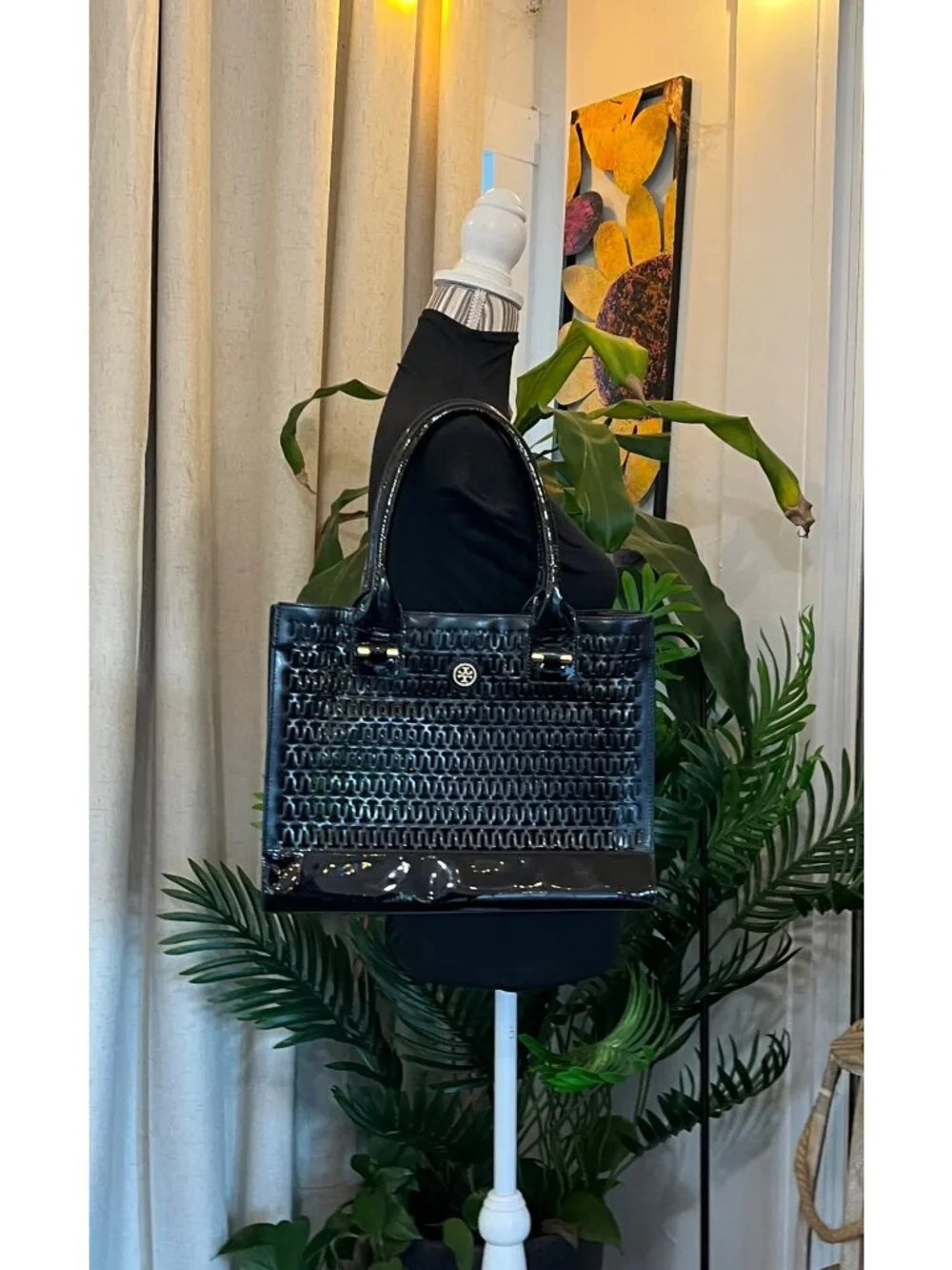 BOTH TORY BURCH Black Robinson Cut Out Tote ✺✺